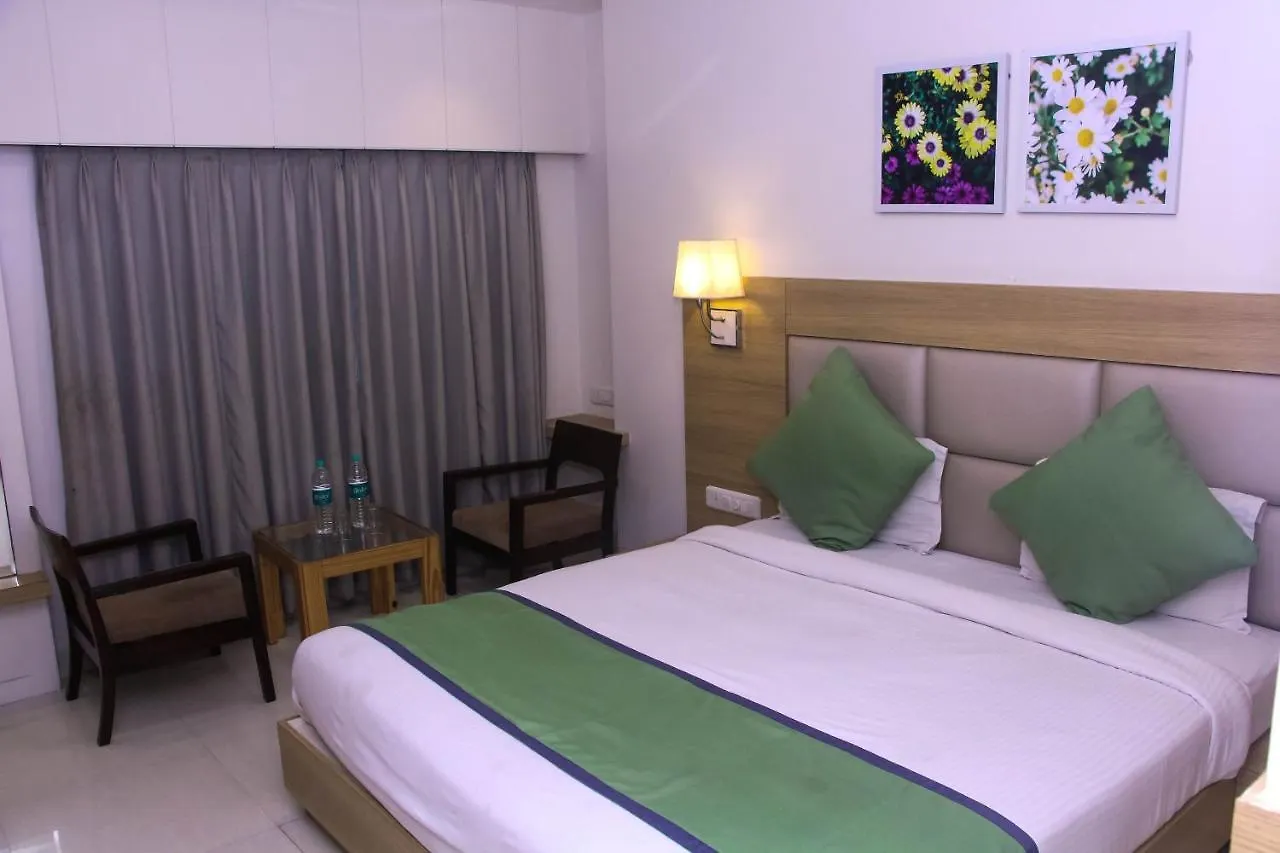 Hotel Blu Orchid Udaipur
