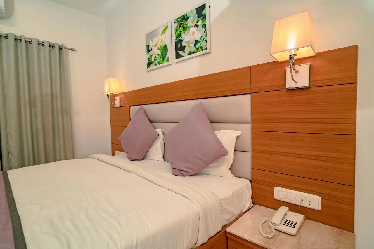 Hotel Blu Orchid Udaipur