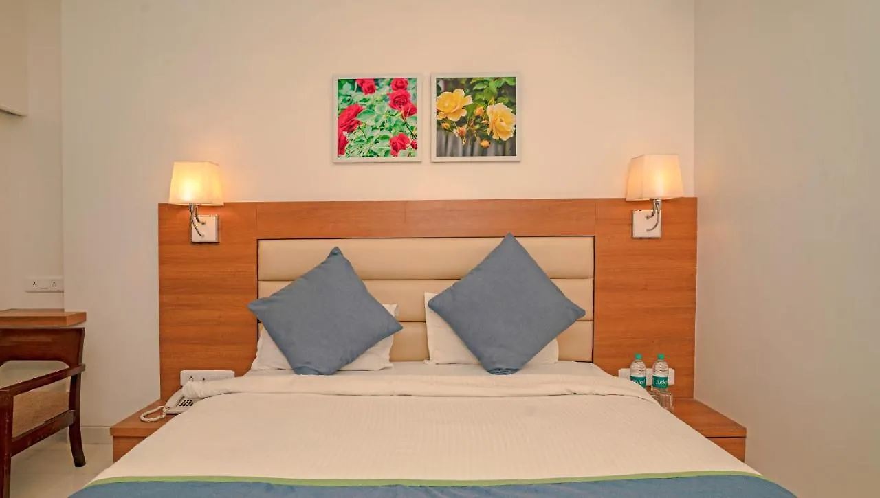 ***  Hotel Blu Orchid Udaipur India